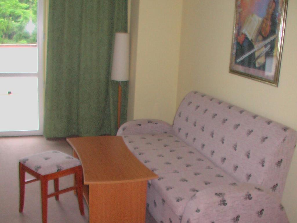 Hotel Seasons Трявна Номер фото